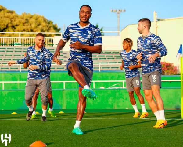 نهائي دوري أبطال آسيا .. الهلال يخطط لمعادلة الكمبيوتر الياباني