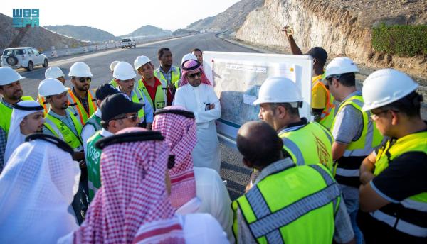 نائب وزير النقل يتفقد الطرق المؤدية للمشاعر المقدسة