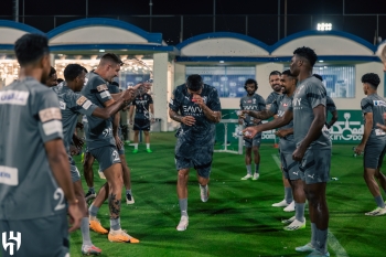 ظهور ميتروفيتش الأول.. الهلال يواصل تدريباته استعدادًا للرائد