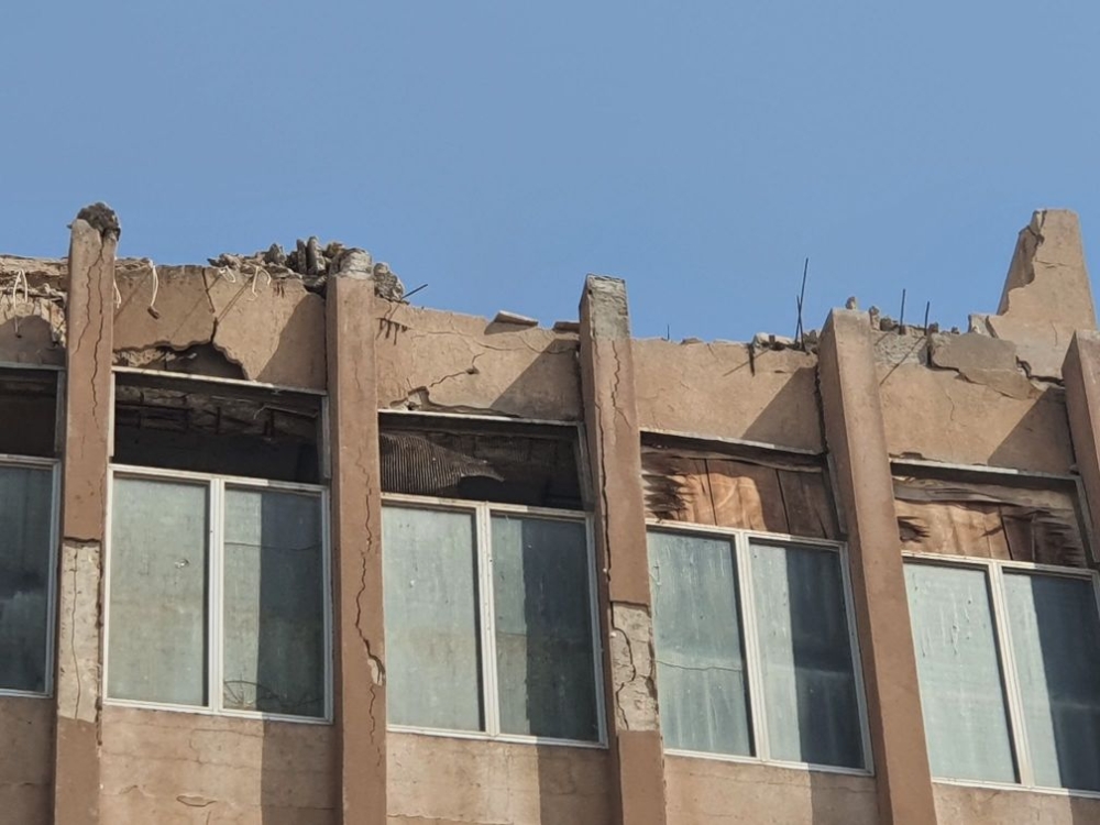 محل السقوط والتصدعات- اليوم