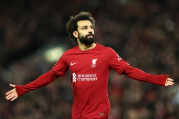 تطور مفاجئ في مفاوضات الاتحاد مع محمد صلاح.. شرط تخطي نيمار يقلب الموازين