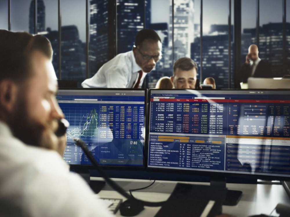 الأسهم الأوروبية تغلق معاملات الاثنين على ارتفاع
