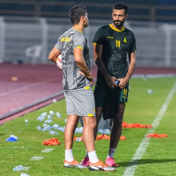 قبل مواجهة الهلال.. بيدرو يكثف العمل على الجوانب التكتيكية