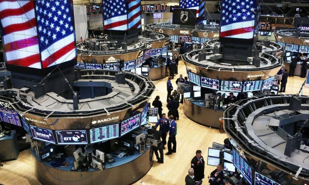 US Stock Indices Mixed: Dow Jones Rises, S&P 500 and Nasdaq Fall on Wall Street