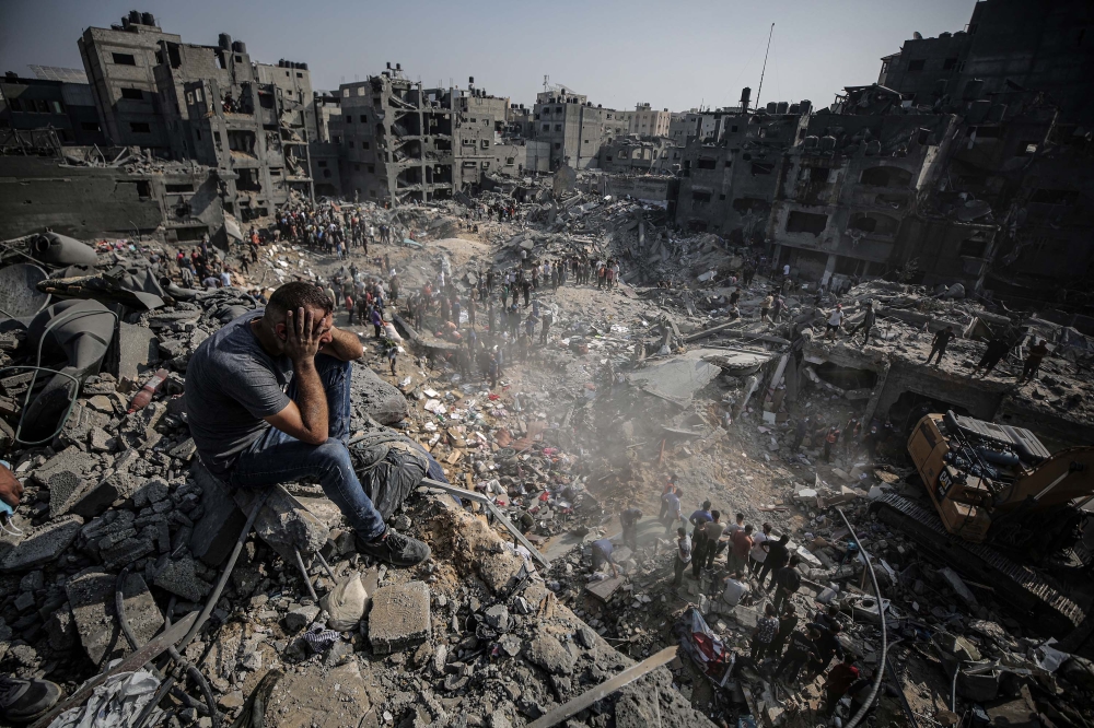 استشهاد 53 فلسطينيا في قصف إسرائيلي على غزة