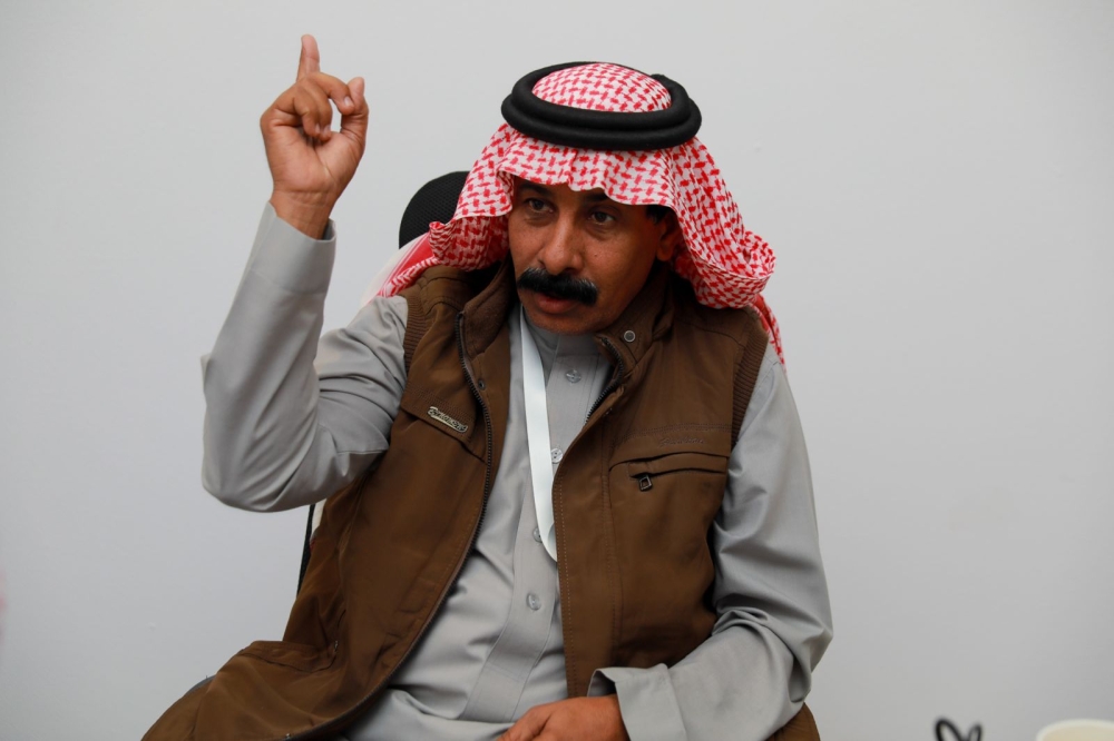 الجهني وإطلاق سباقات الهجن .. علاقة أكثر من ربع قرن 