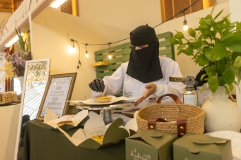 يمثل المهرجان أرضاً خصبة لمنتجات محلية تحمل بصمات الشباب - اليوم