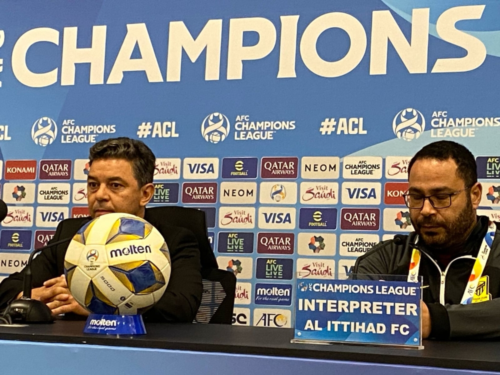 جاياردو: بنزيما لم يكن جاهزاً للمباراة.. وفقدنا التركيز دقيقتين أمام الهلال