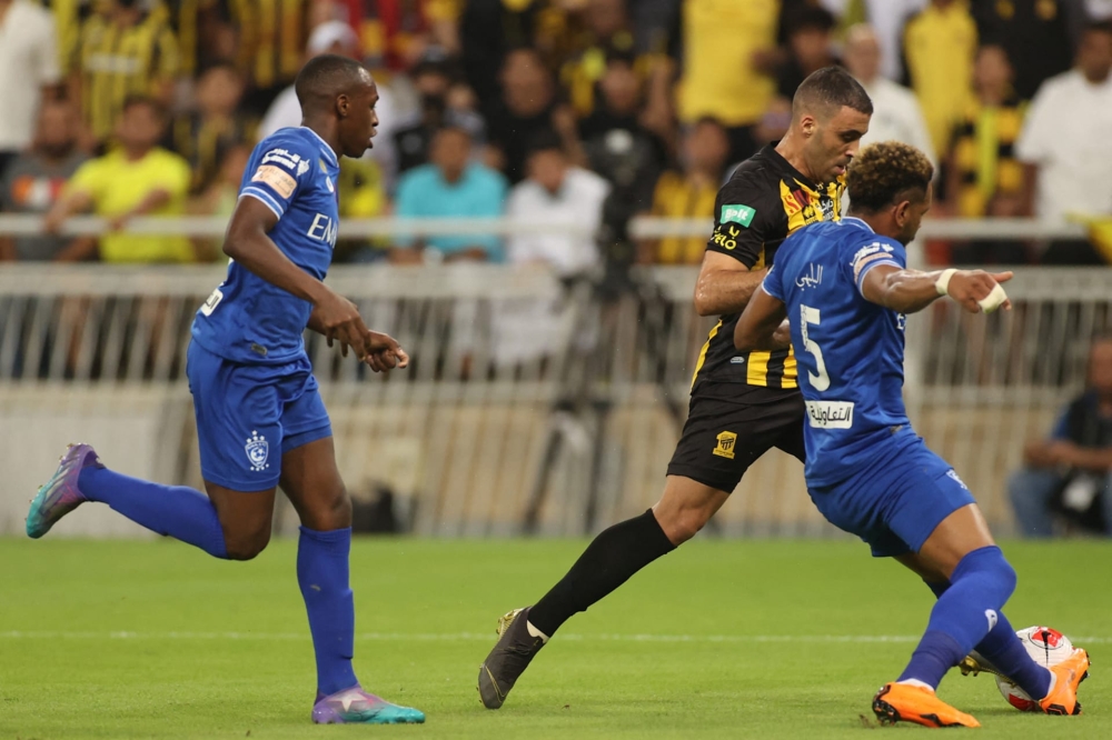 الخميس.. رغبة الاتحاد في إنقاذ موسمه تصطدم بالهلال