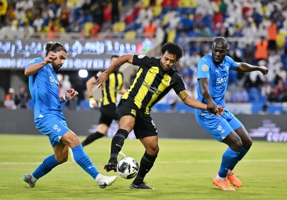 تاريخ مواجهات الاتحاد والهلال في السوبر