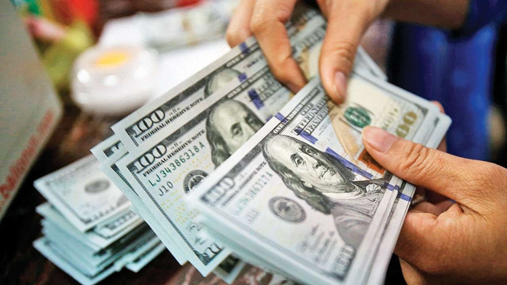 سعر الدولار مقابل الجنيه المصري اليوم الأربعاء في البنوك
