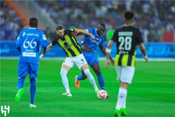 الاتحاد يدرس التعاقد مع لاعب دولي في الهلال