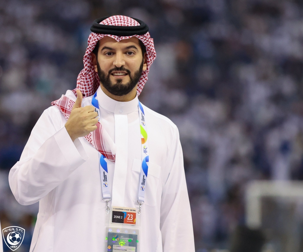 فهد بن نافل يحسم الجدل بشأن موقفه من الاستمرار في رئاسة الهلال