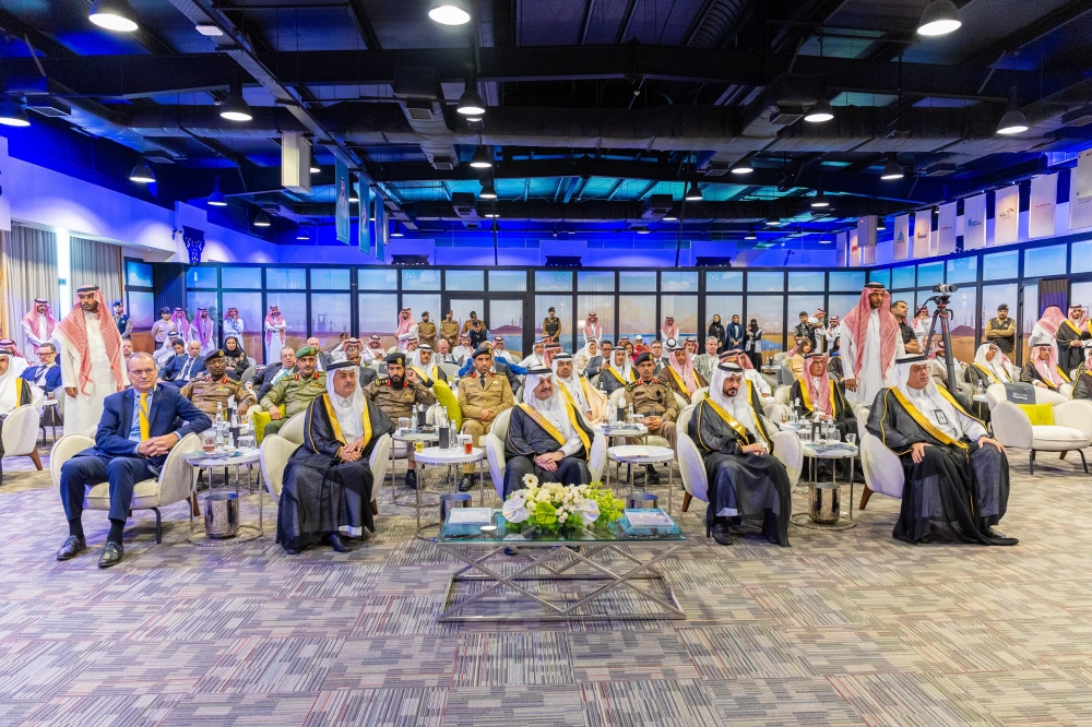 أمير الشرقية يرعى تخريج 356 متدربًا في قطاع الحفر