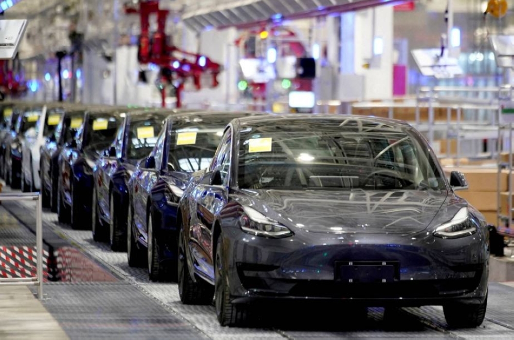 السيارات الهجينة تتفوق على الكهربائية مع إقبال المستهلكين عليها