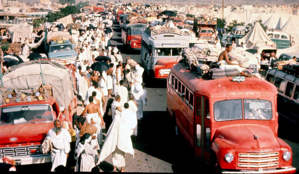 المملكة.. 100 عام في خدمة ضيوف الرحمن
