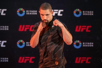 UFC تصل الرياض ... ومواجهات نارية بين أبطالها العالميون على 