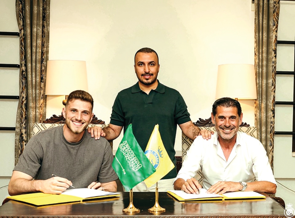 موقف بينتو ماثيوس حارس النصر من المشاركة أمام التعاون في السوبر