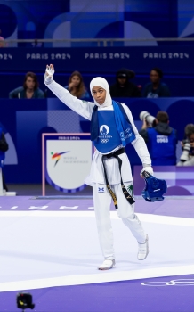 دنيا أبو طالب تنافس المغربية أميمة البوشتي على برونزية التايكوندو بالأولمبياد