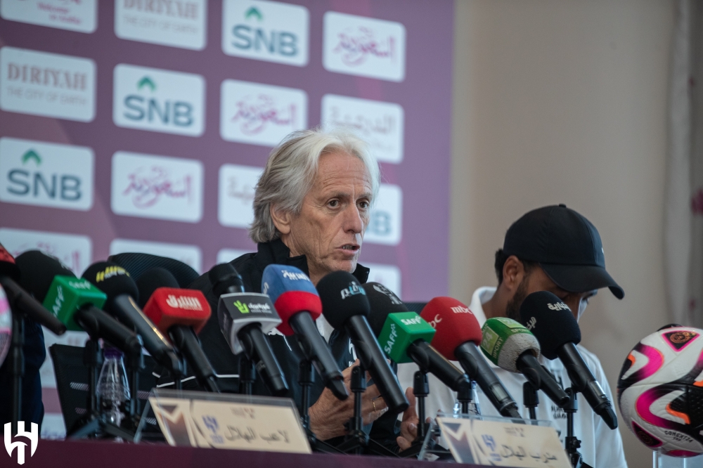 جيسوس: هدفنا الدفاع عن كل البطولات .. وجاهزون للأهلي