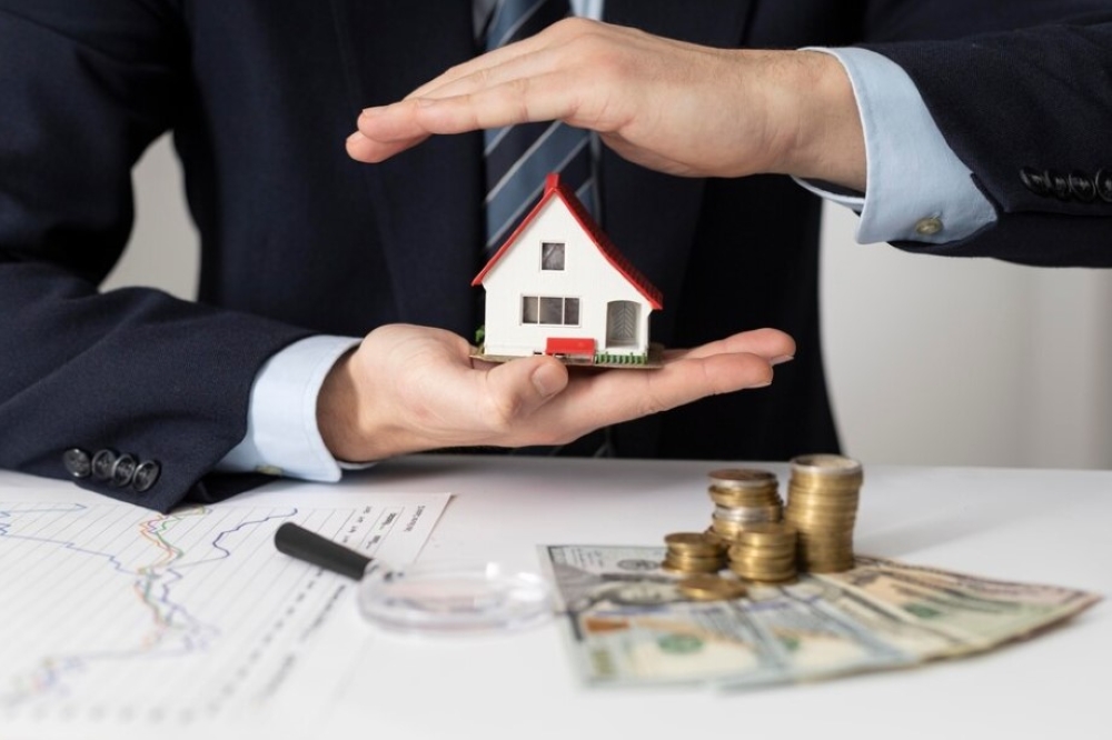 هيئة العقار تُعلن بدء التسجيل في 10 أحياء بمدينة الرياض- مشاع إبداعي