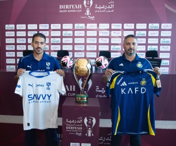 الهلال بـ "الأبيض" و النصر بـ "الأزرق" في نهائي كأس السوبر