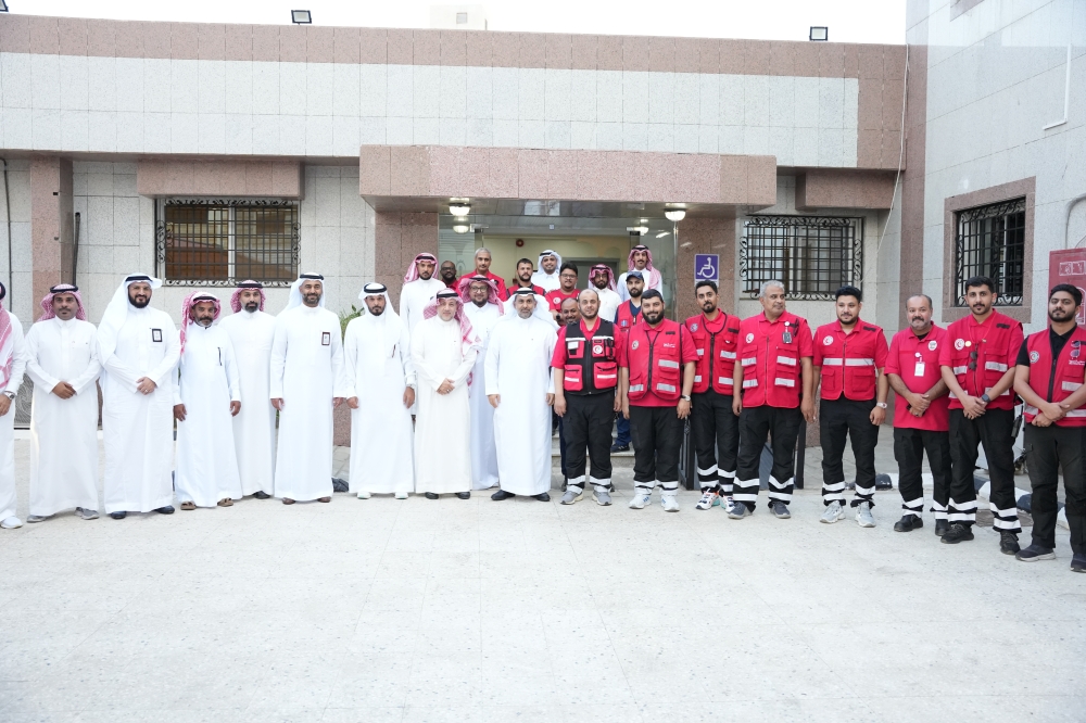 الطائف.. وزير الصحة يتفقد مقرات ومراكز الهلال الأحمر