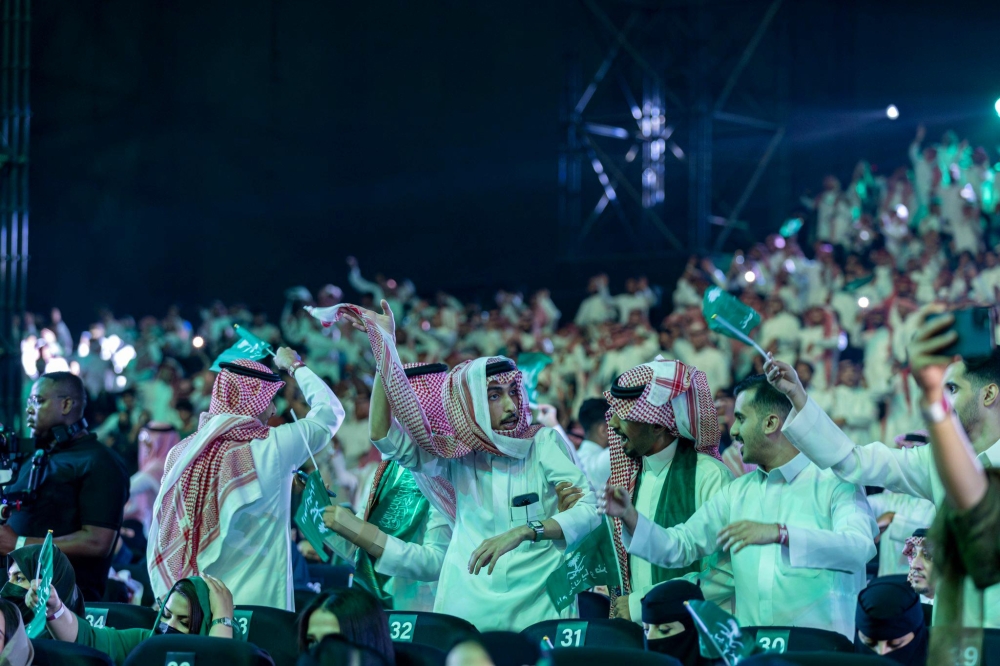 رابح صقر يحيي ليلة فنية على مسرح محمد عبده أرينا بالرياض - اليوم