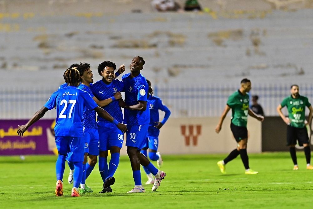 دوري يلو.. أحمد عبده يقود ريمونتادا أبها أمام الفيصلي بهاتريك.. ونيوم يتصدر