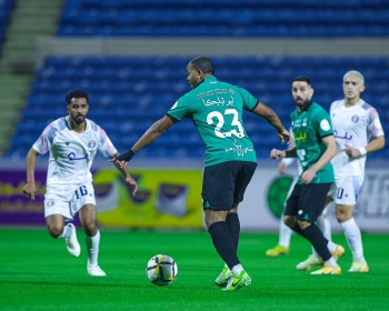 دوري يلو.. العربي يتعثر بتعادل أمام الباطن.. والعدالة يقسو على النجمة بثلاثية