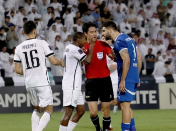 بقرار من الاتحاد الآسيوي.. ابعاد حكم الهلال والسد عن مباراة الشرطة وبيرسبوليس