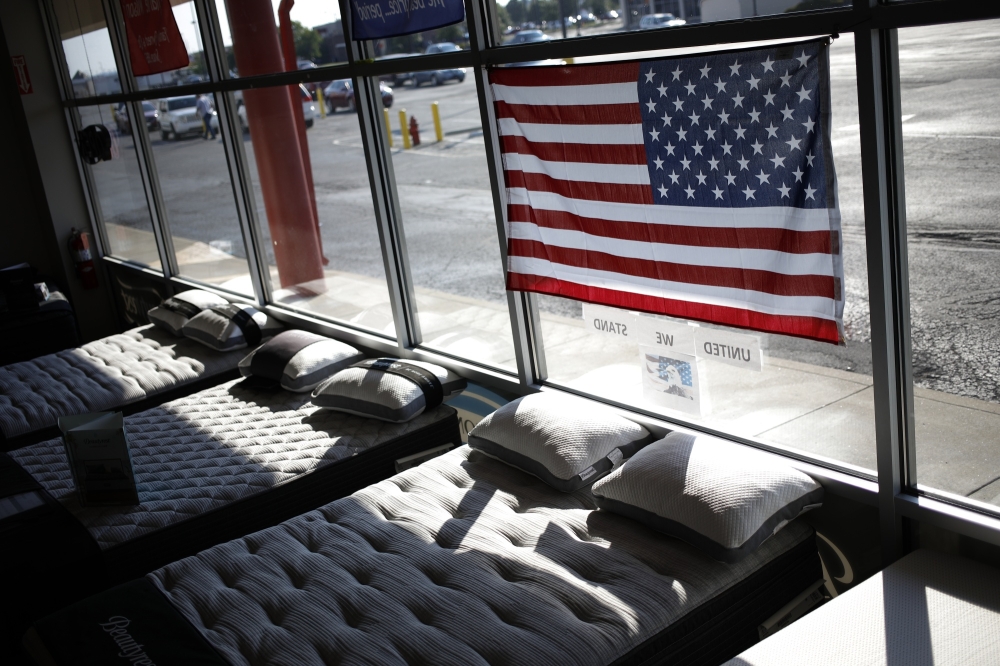 الطلب على السلع المعمرة في أمريكا - Bloomberg