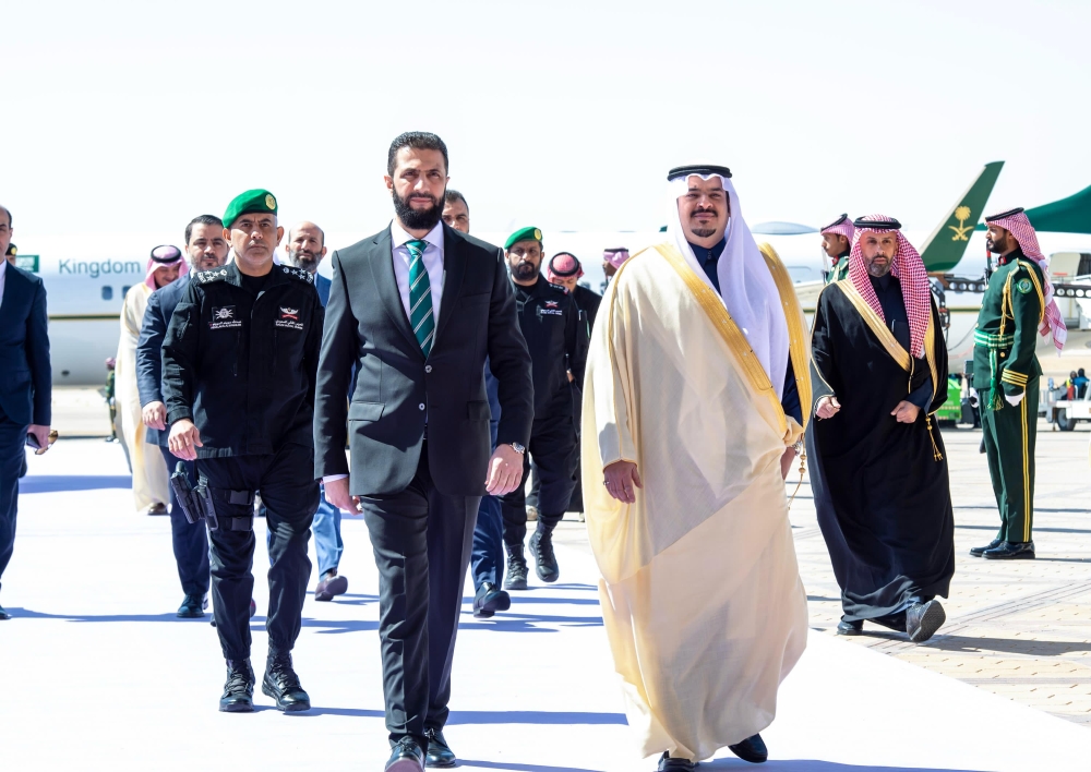 الرئيس السوري يصل الرياض وفي مقدمة مستقبليه نائب أمير المنطقة - واس