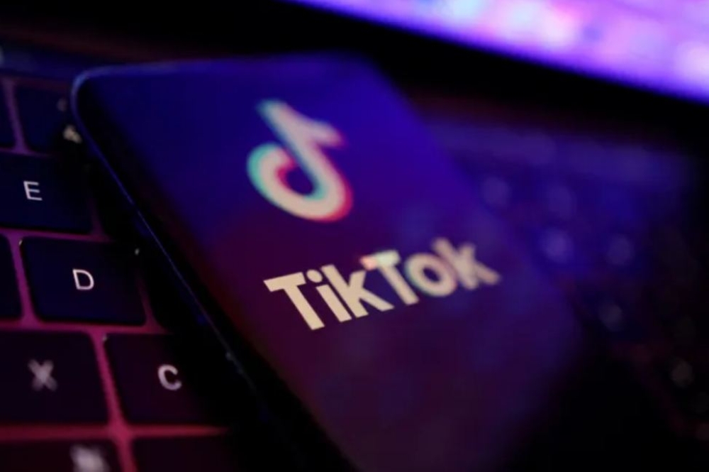 إيلون ماسك ينفي شراء تيك توك في أمريكا- متداولة