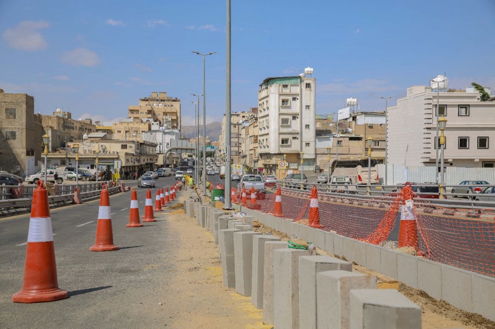 الطائف.. بدء أعمال تطوير وتأهيل الجسور لتعزيز الحركة المرورية - اليوم