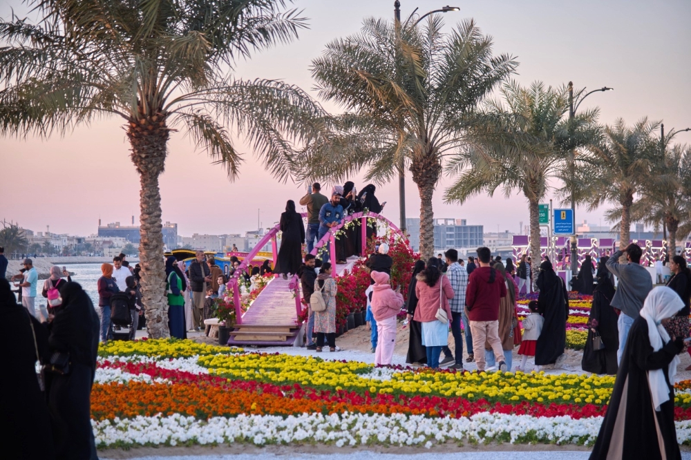 المهرجان جذب آلاف الزوار من مختلف مناطق المملكة - اليوم 