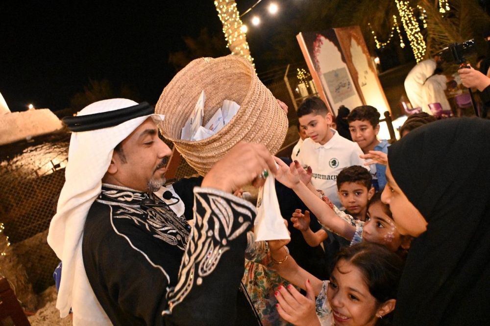 مبادرة “فرحة العيد” بالقطيف تحظى بتفاعل واسع - اليوم 