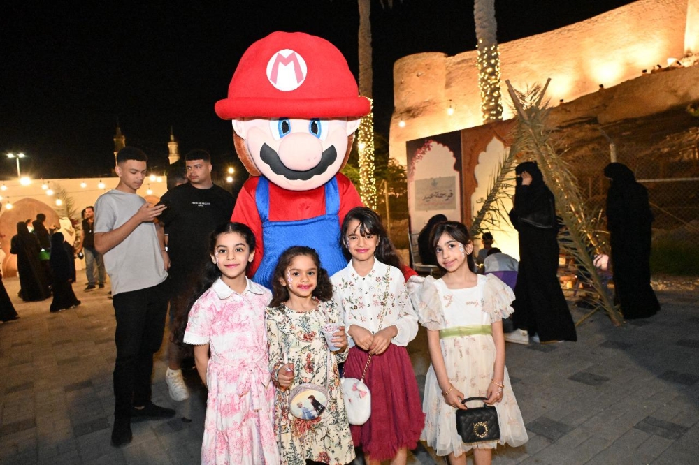 مبادرة “فرحة العيد” بالقطيف تحظى بتفاعل واسع - اليوم 