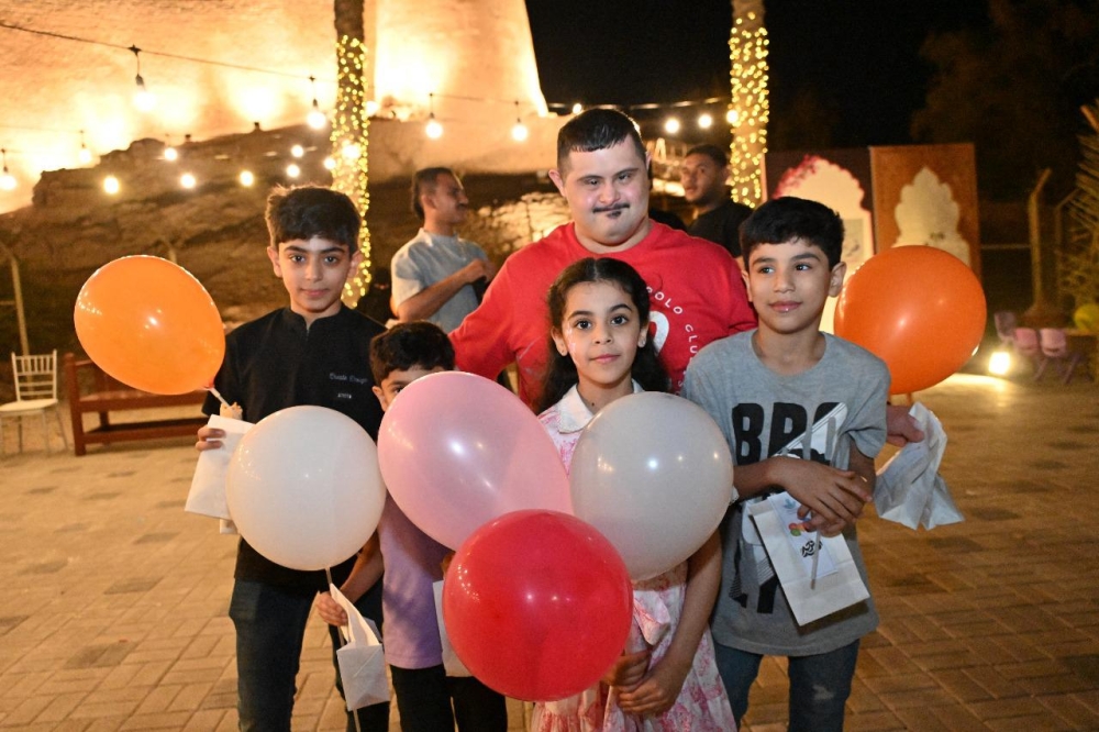 مبادرة “فرحة العيد” بالقطيف تحظى بتفاعل واسع - اليوم 