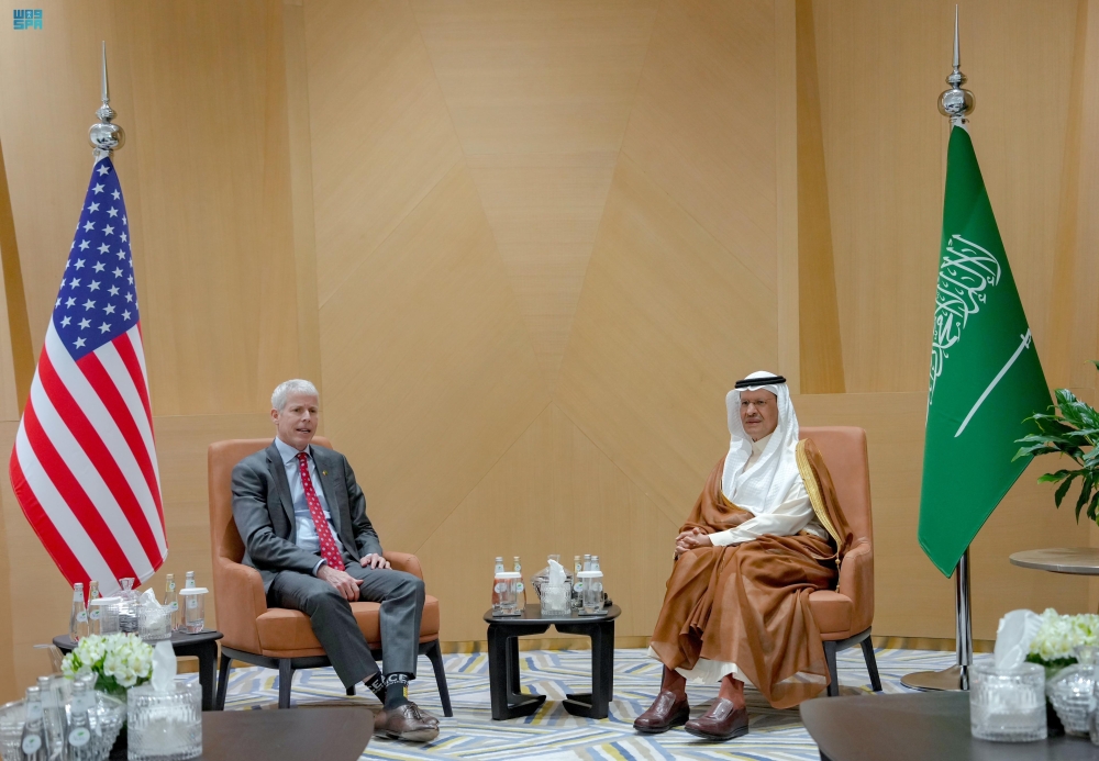 وزير الطاقة يبحث تعزيز العمل البحثي مع نظيره الأمريكي
