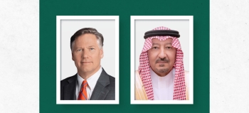 نائب وزير الخارجية يبحث المستجدات الدولية مع نظيره الأمريكي