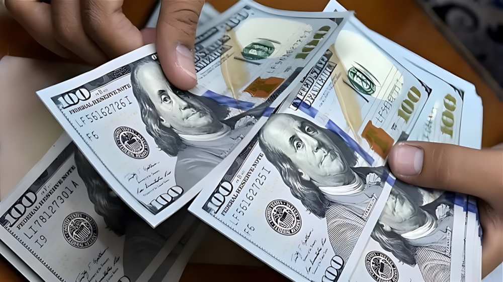 ارتفاع الدولار بعد الاتفاق التجاري بين الولايات المتحدة والصين