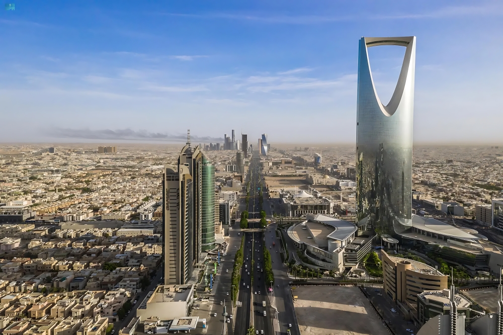 عقارات الدولة: لا صحة لشائعات توزيع أراضي في الرياض