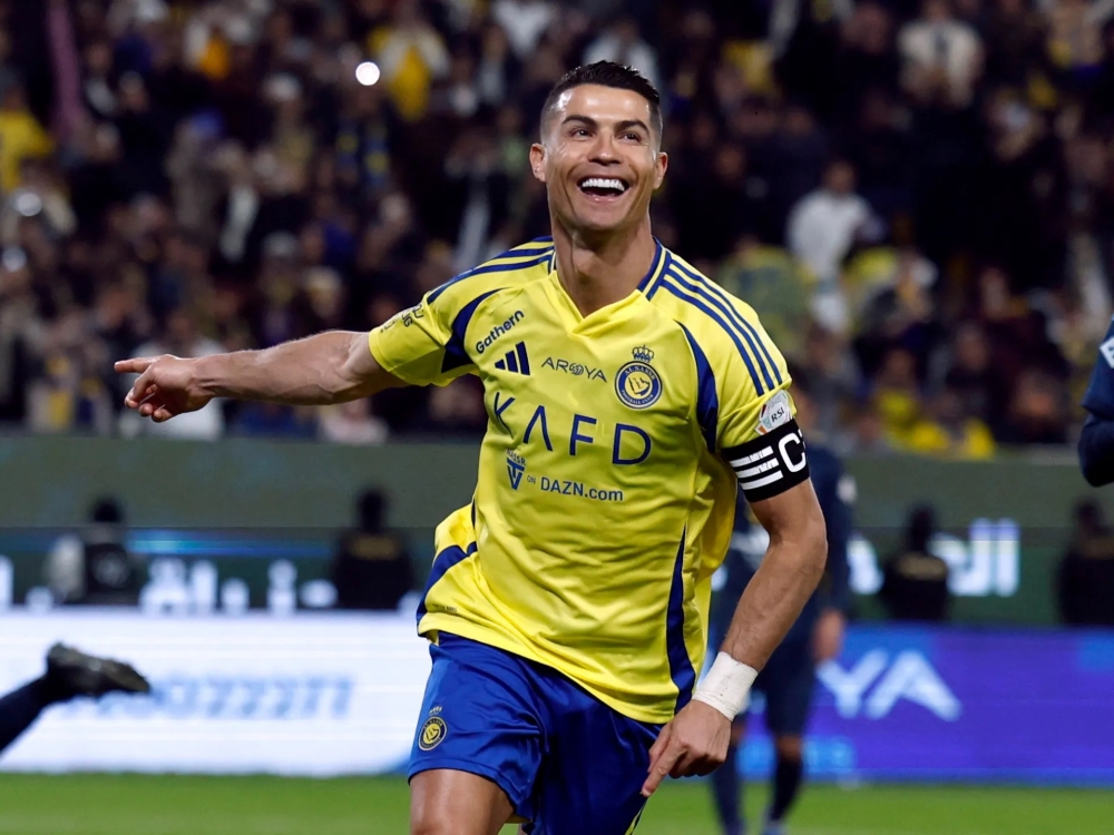موقع الدوري الأمريكي يثير الجدل حول رونالدو