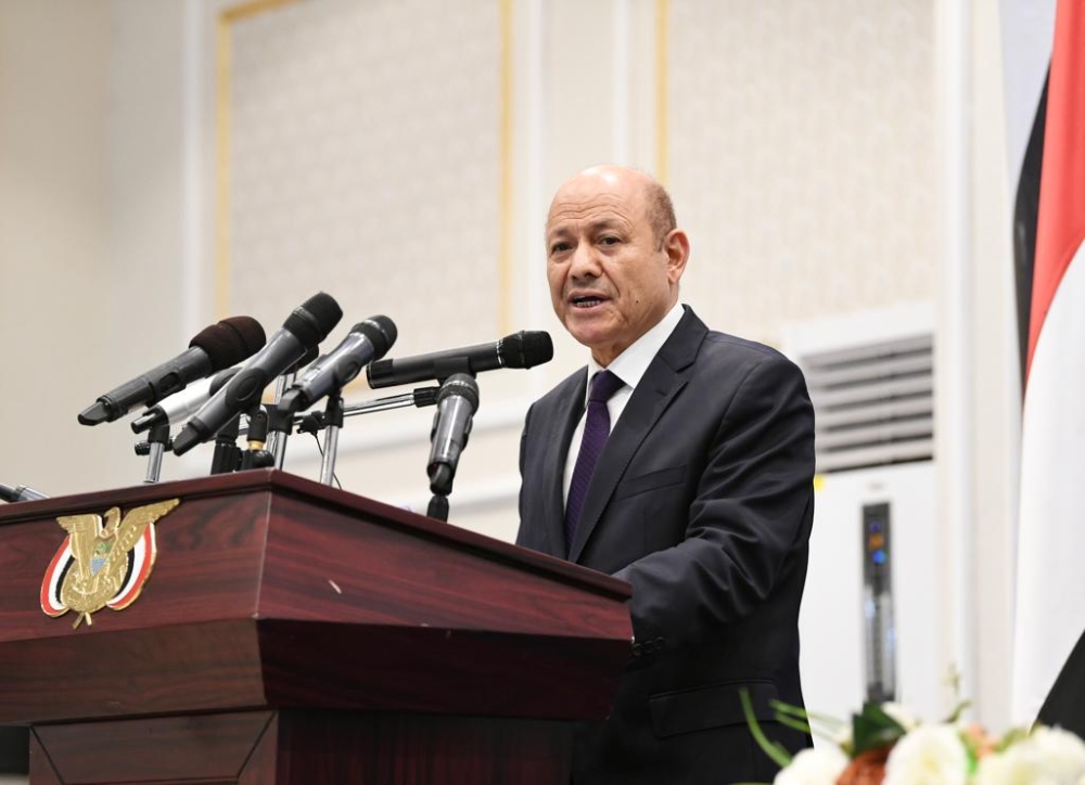 الرئيس اليمني يثمن قرار المملكة تمديد مشروع مسام لنزع الألغام