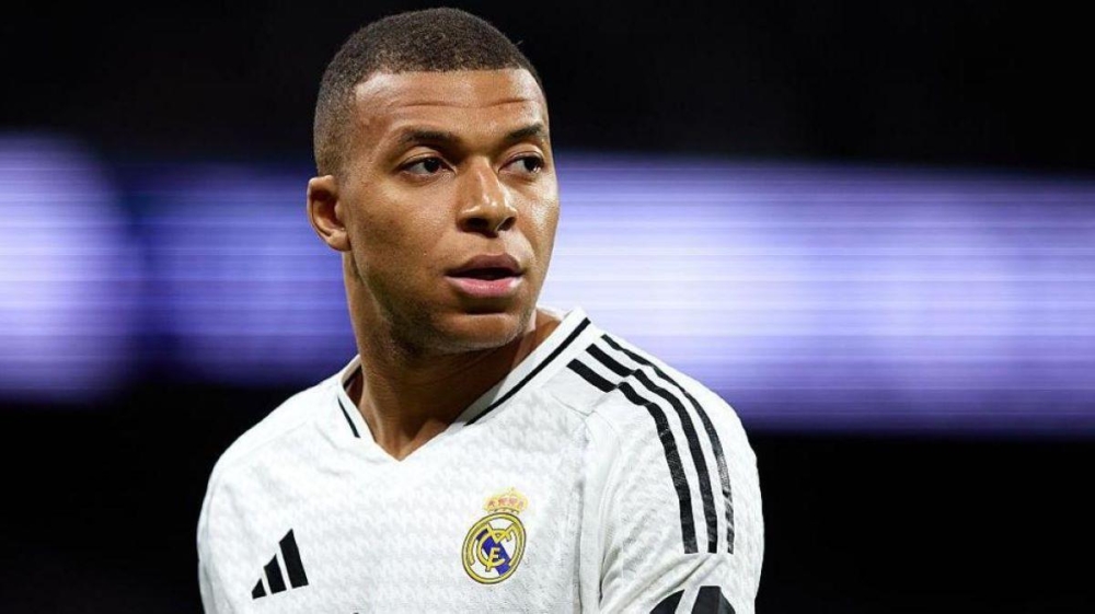 ريال مدريد يعلن خروج مبابي من المستشفى
