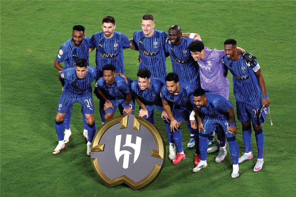 اساطير العرب: الهلال يقترب من الحلم