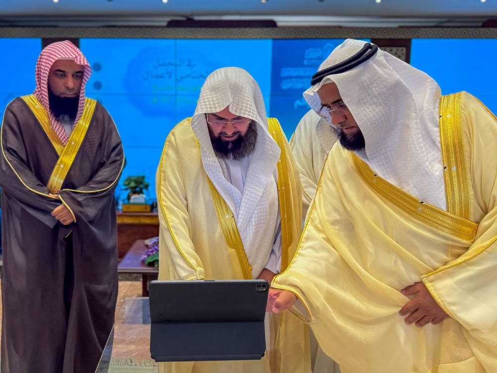 السديس يُدشّن مبادرة لخدمة المستفيدين في المسجد النبوي