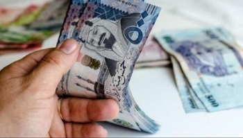 تباين سعر الريال مقابل الجنيه اليوم الثلاثاء في البنوك المصرية