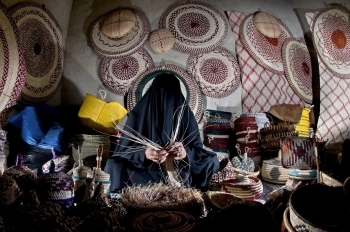 19 اشتراطا وضابطًا لنظام الحرف والصناعات اليدوية - اليوم